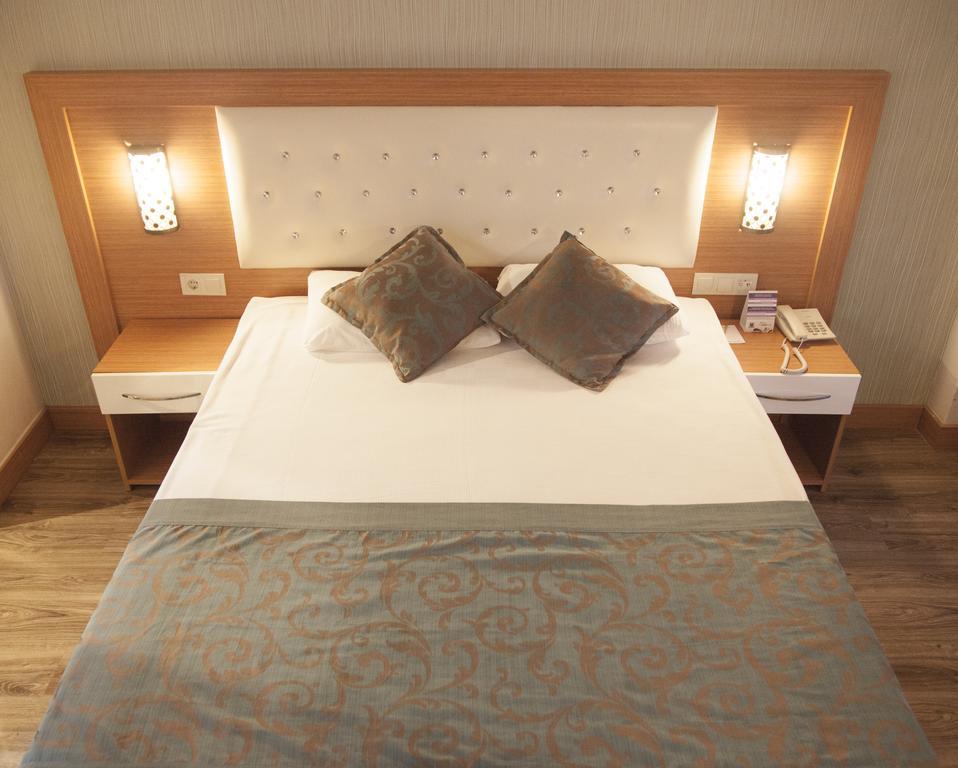 Hotel Win & 3*